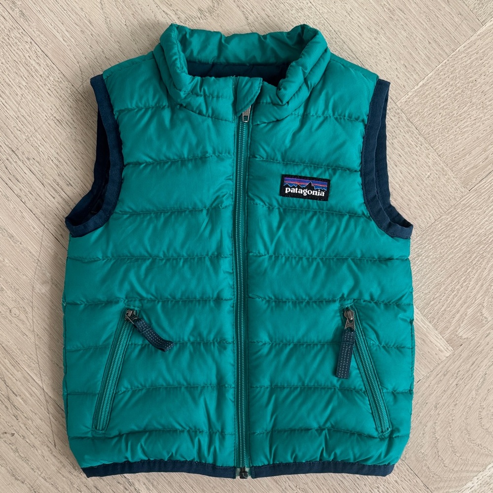 Patagonia Kids' Aqua and Navy Puffer Vest